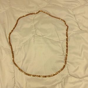 Spiky silver-colored necklace